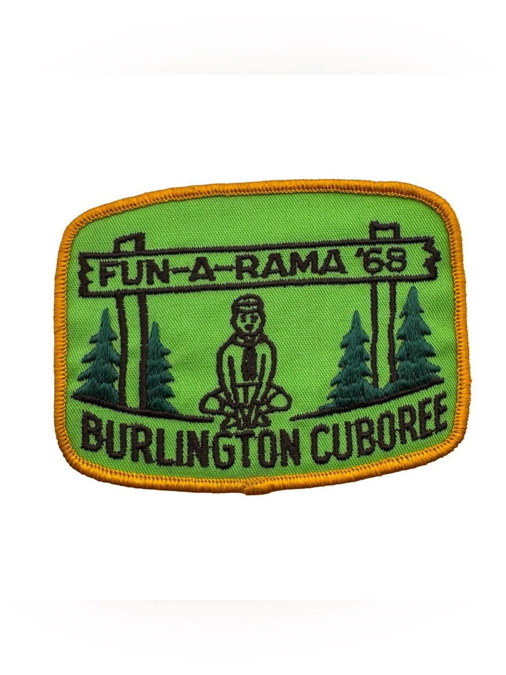 Vintage BSA Cub‎ Scout Fun-A-Rama 68 Burlington Cuboree Embroidered Patch 1968